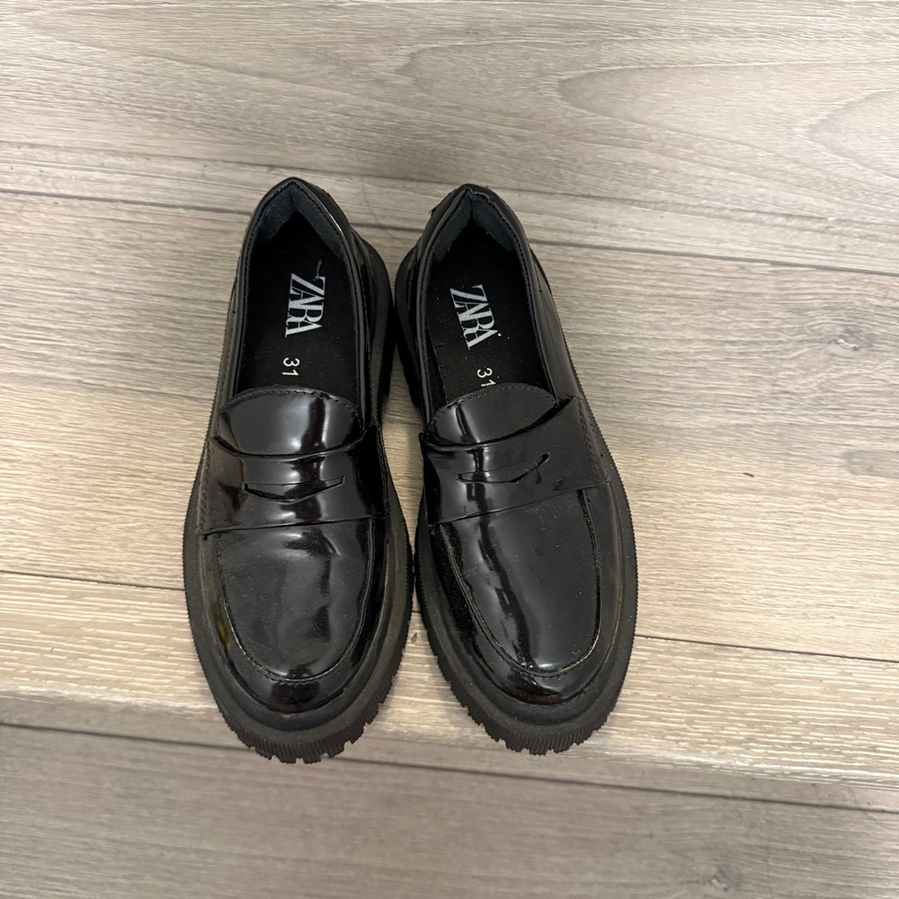 🥾 EEUC Zara UNIFORM SHOES LOAFERS Girls EUR 31 / 7.7 inches / Sz 2 BLACK